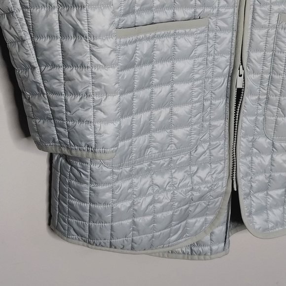 Athleta Grandview Primaloft quilted coat Small - Picture 3 of 8